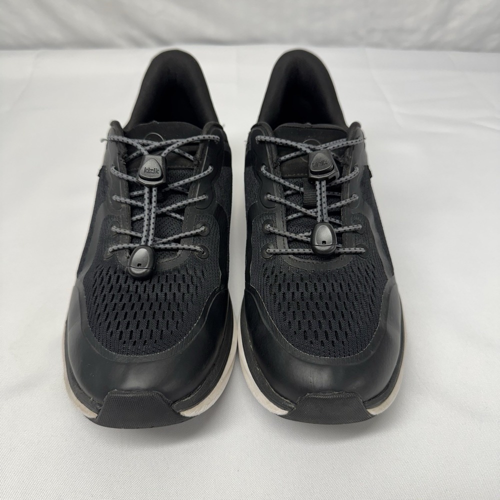 Sleek Black Women's Sneakers - Picture 4 of 14